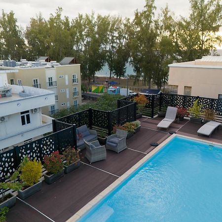 Shanti Haveli Beachfront Apartments Flic-en-Flacq エクステリア 写真