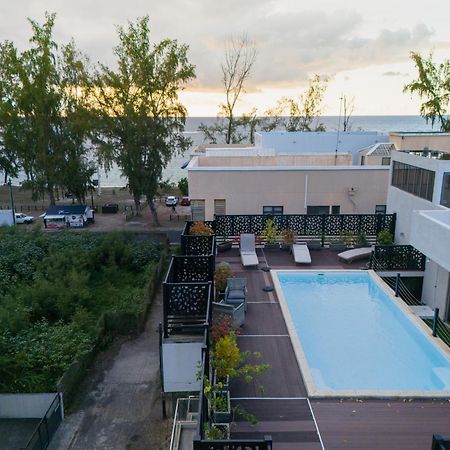 Shanti Haveli Beachfront Apartments Flic-en-Flacq エクステリア 写真
