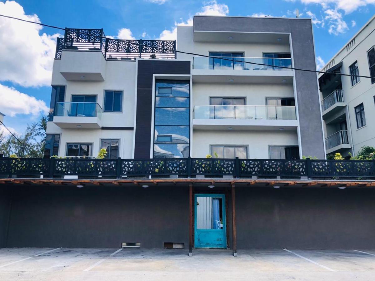 Shanti Haveli Beachfront Apartments Flic-en-Flacq エクステリア 写真