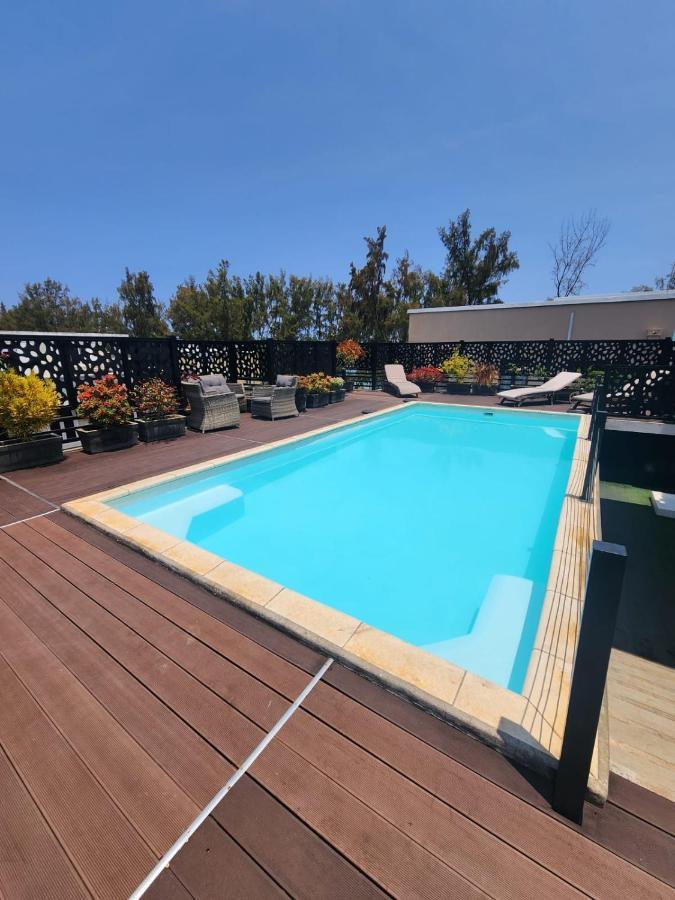 Shanti Haveli Beachfront Apartments Flic-en-Flacq エクステリア 写真