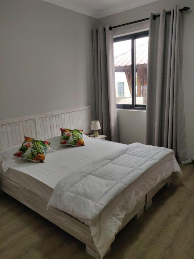 Shanti Haveli Beachfront Apartments Flic-en-Flacq エクステリア 写真